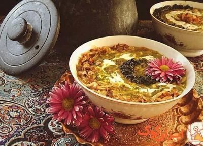 طرز تهیه آش رشته نذری و فوت و فن پخت آن طرز تهیه آش رشته نذری و فوت و فن پخت آن